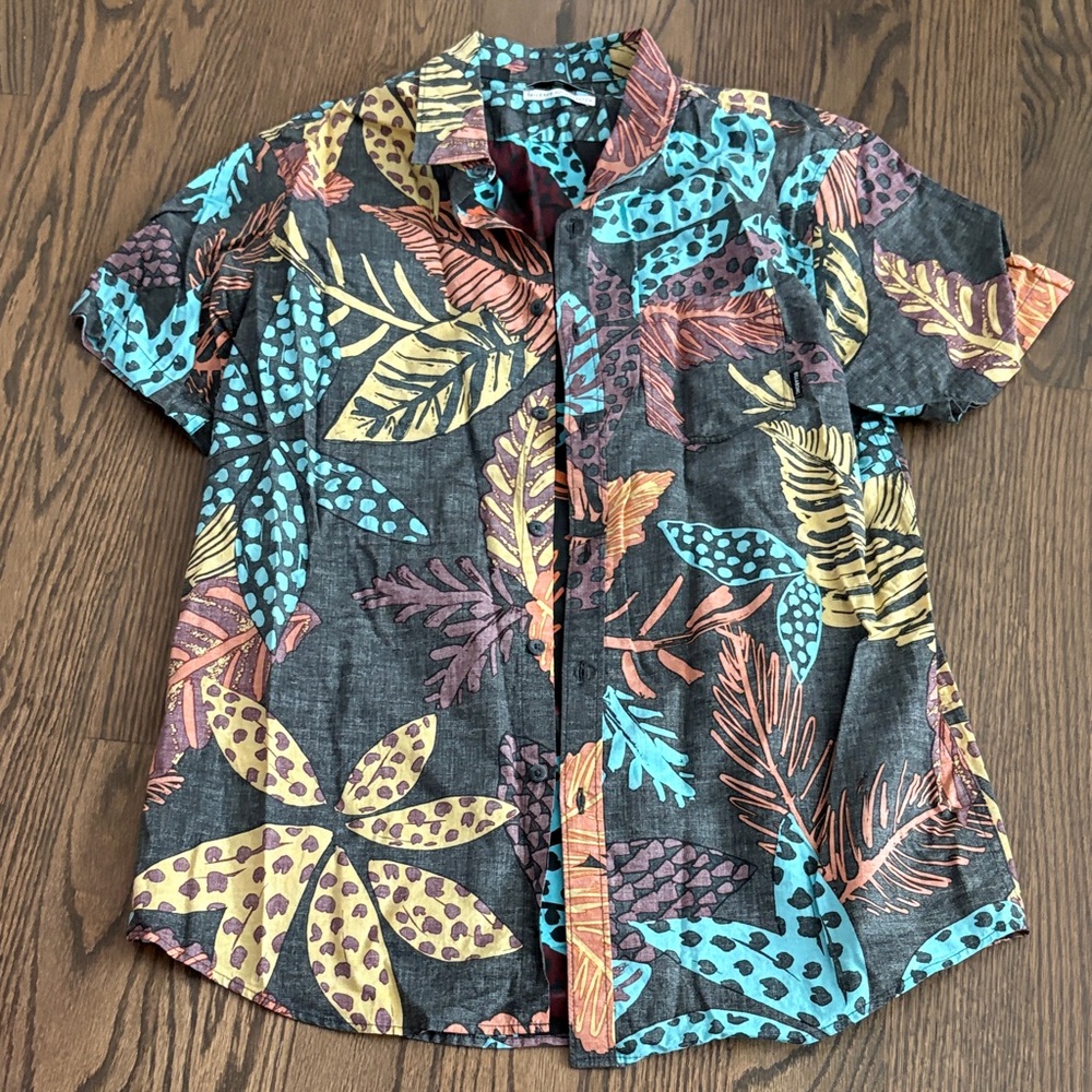Billabong Teal and Black Leaf Print Shirt